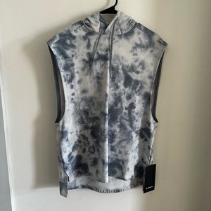 lululemon breaking bounds sl hoodie